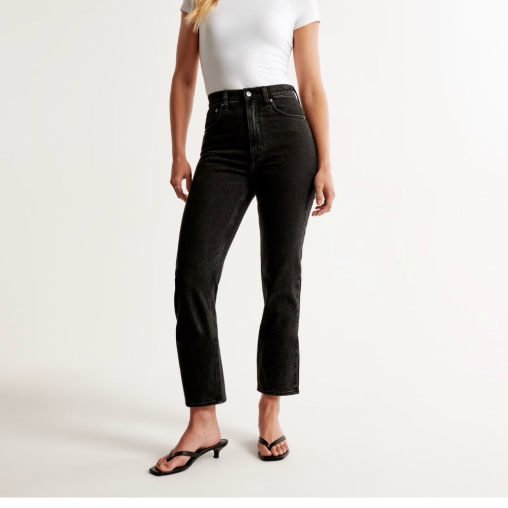 Ultra High Rise Ankle Straight Jean